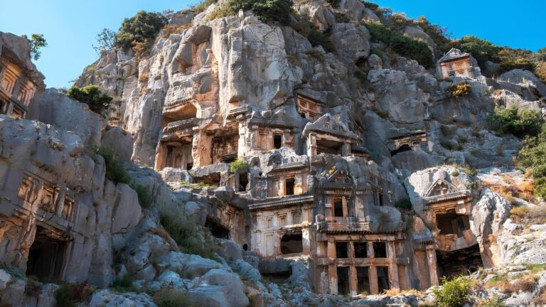 Kekova ve Myra Turu - Batık Şehir ve Noel Baba Kilisesi - Kemer